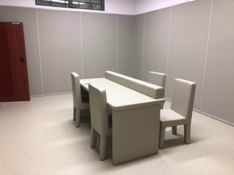 江西贛州紀(jì)委審訊室防撞軟包建設(shè)材料