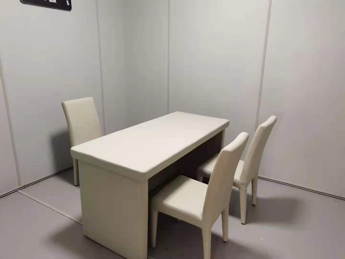 小范解說談話室軟包防撞材料案例